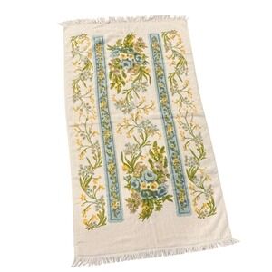 St Mary's Vintage Bath Towel 23x43 Cream Flowers Blue Green Yellow Floral Fringe